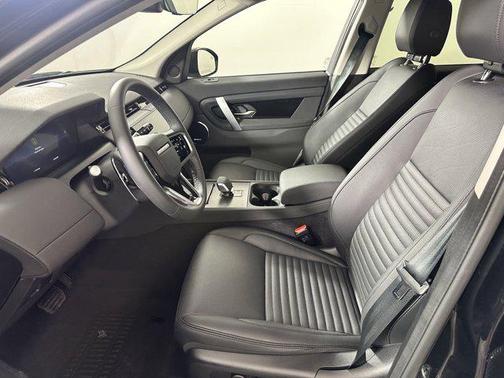 2025 Land Rover Discovery Sport S