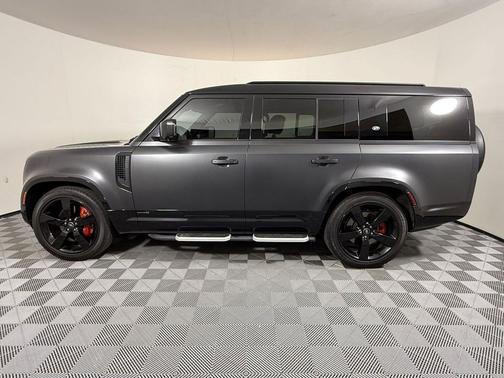 Carpathian Grey Premium Metallic 2023 Land Rover Defender 130 X
