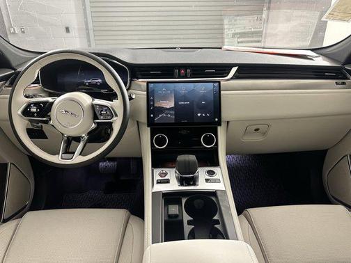 2025 Jaguar F-PACE R-Dynamic S P400 AWD Automatic