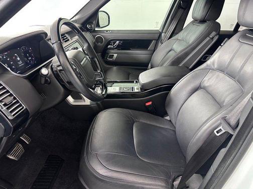 2022 Land Rover Range Rover P525 Westminster