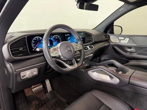 Black 2023 Mercedes-Benz GLS 450 4MATIC