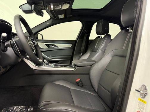 2024 Jaguar XF R-Dynamic SE P250 AWD Automatic