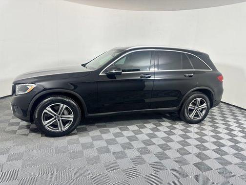 2017 Mercedes-Benz GLC 300 4MATIC
