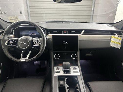 2026 Jaguar F-PACE R-Dynamic S P250 AWD Automatic