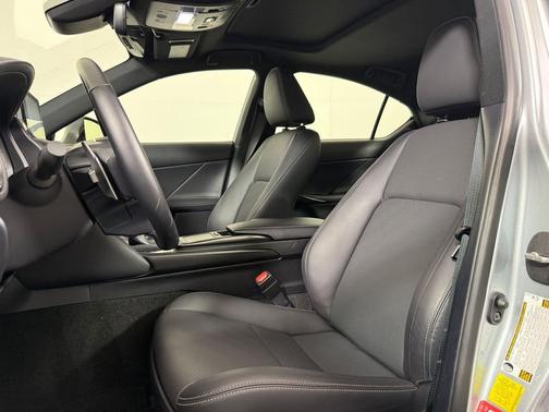 Iridium 2024 Lexus IS 300 Base