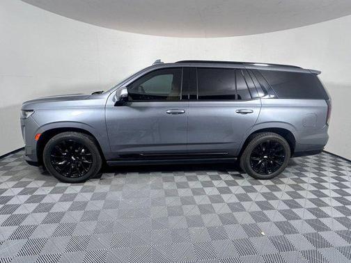 2022 Cadillac Escalade Sport