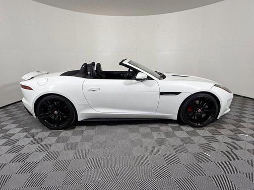 2015 Jaguar F-TYPE V8 S