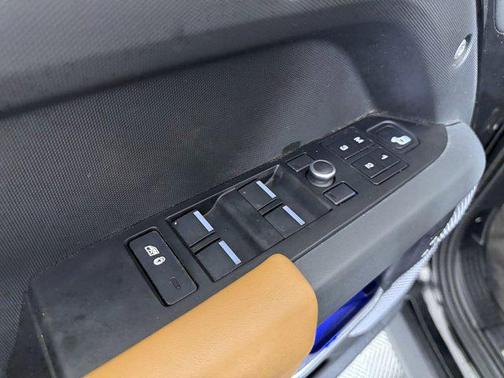 2020 Land Rover Defender 110 X