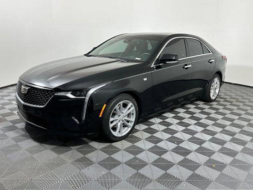 2023 Cadillac CT4 Luxury