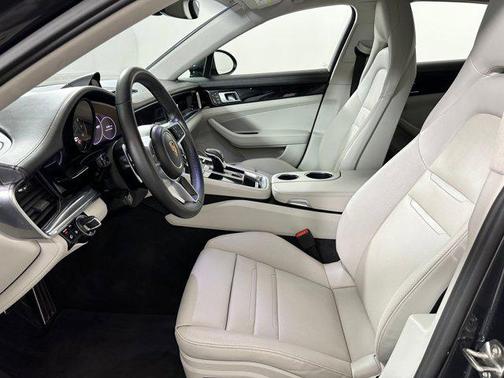 2018 Porsche Panamera 4S