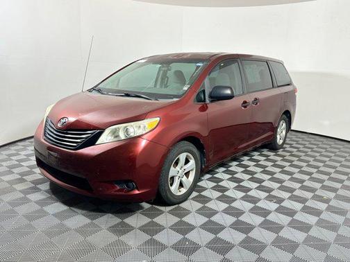 2014 Toyota Sienna L