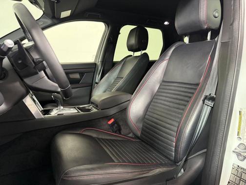 White 2020 Land Rover Discovery Sport R-Dynamic SE