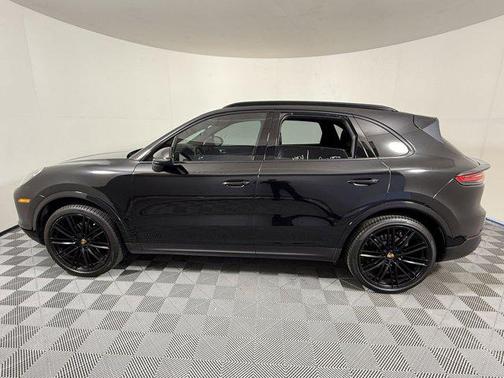2019 Porsche Cayenne Cayenne