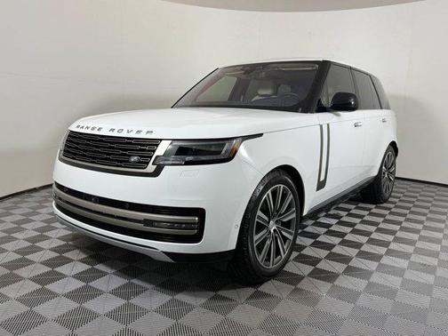 2023 Land Rover Range Rover P400 SE