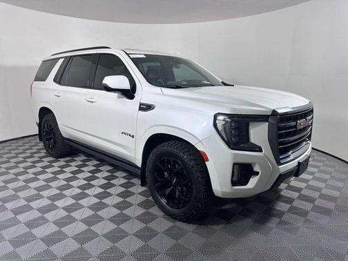2022 GMC Yukon 4WD AT4