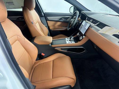 2026 Jaguar F-PACE R-Dynamic S P250 AWD Automatic