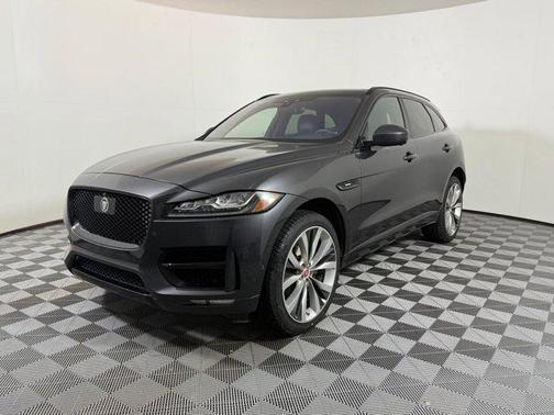 2019 Jaguar F-PACE 25t R-Sport