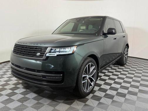 Green 2024 Land Rover Range Rover P400 SE