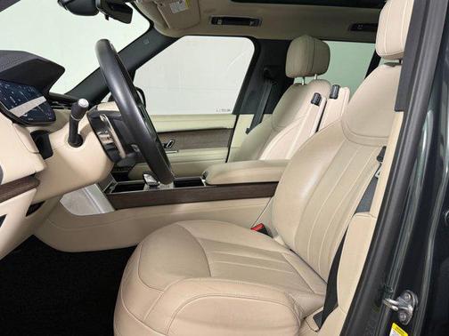 Green 2024 Land Rover Range Rover P400 SE
