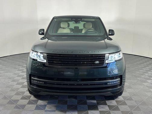 Green 2024 Land Rover Range Rover P400 SE