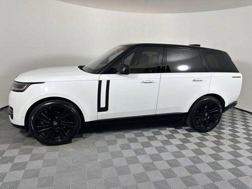 2023 Land Rover Range Rover P400 SE