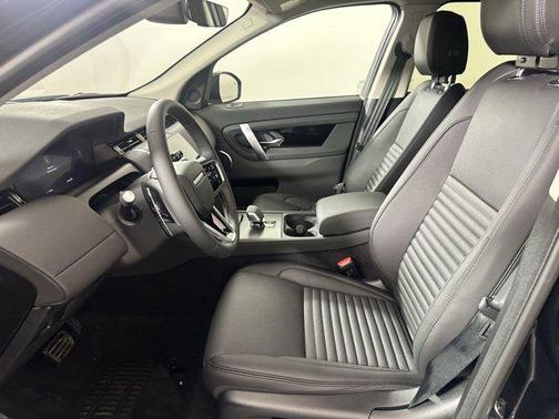 2025 Land Rover Discovery Sport S