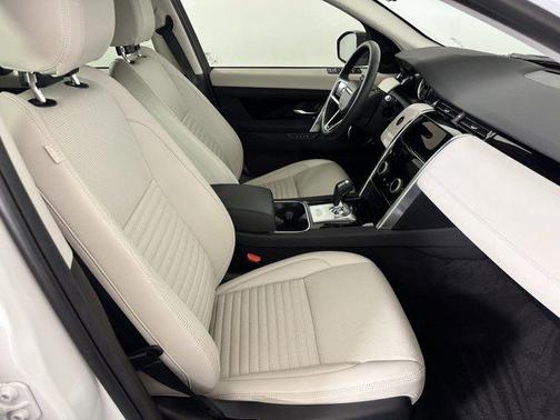 2023 Land Rover Discovery Sport SE