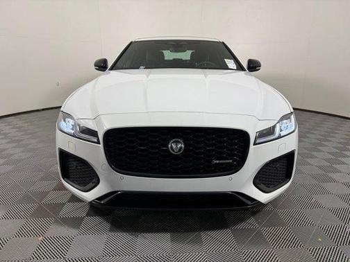 2024 Jaguar XF R-Dynamic SE P250 AWD Automatic