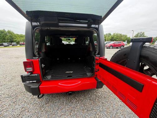 Firecracker Red 2017 Jeep Wrangler Unlimited Sahara