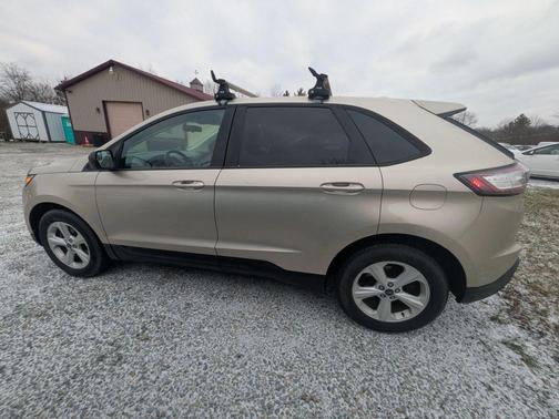 2018 Ford Edge SE