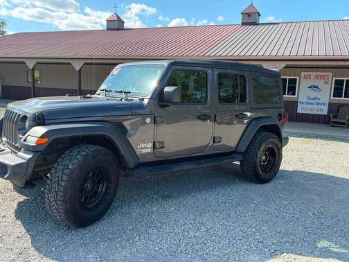 Granite Crystal Metallic Clearcoat 2018 Jeep Wrangler Unlimited Sport
