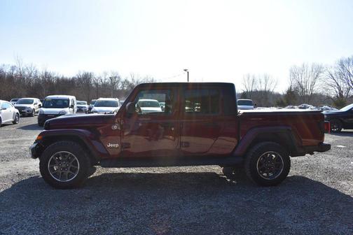 2021 Jeep Gladiator Overland