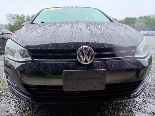 2015 Volkswagen Golf Auto TSI S