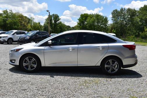 Ingot Silver 2016 Ford Focus SE