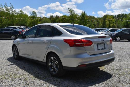 Ingot Silver 2016 Ford Focus SE