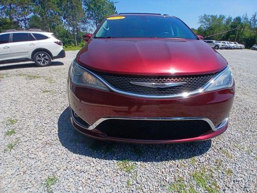 2019 Chrysler Pacifica Touring L