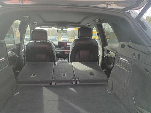 2018 Audi SQ5 3.0T Premium Plus