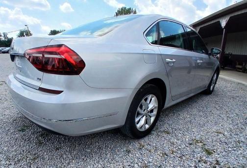 2017 Volkswagen Passat 1.8T S