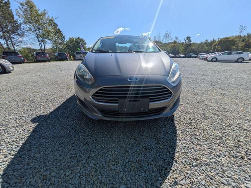2014 Ford Fiesta SE