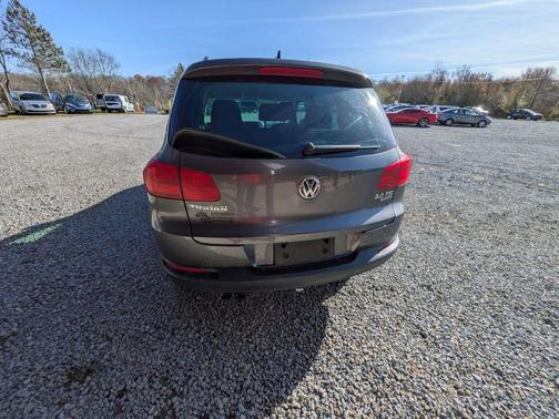 2015 Volkswagen Tiguan 2.0T SE 4MOTION