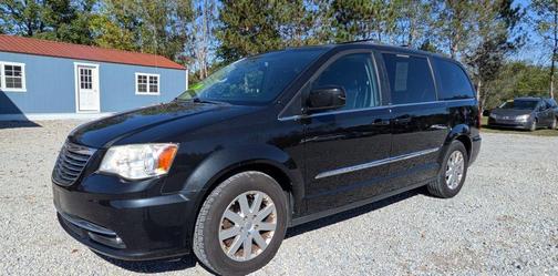 2013 Chrysler Town & Country Touring