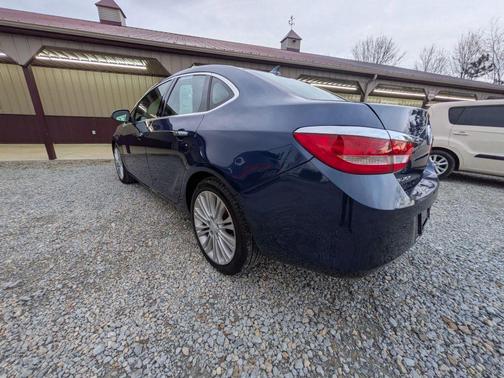 2013 Buick Verano Base