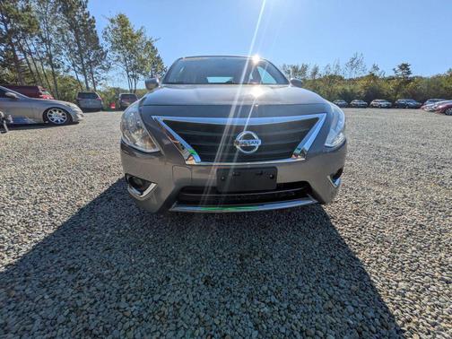 2018 Nissan Versa 1.6 SV