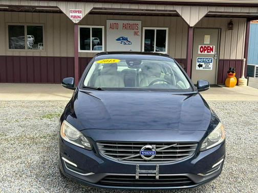 Blue 2015 Volvo S60 T5 Premier