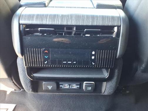 2024 Jeep Wagoneer L Series III 4x4