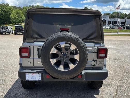2018 Jeep Wrangler Unlimited Sahara
