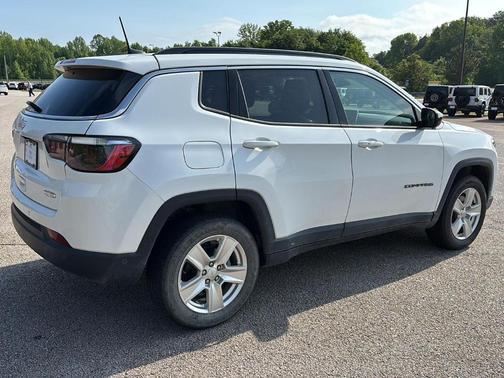 2022 Jeep Compass Latitude