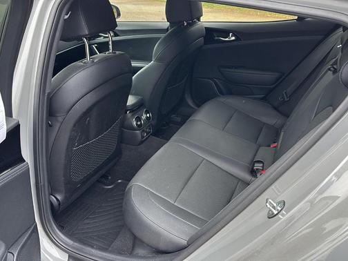 2023 Kia Stinger GT-Line