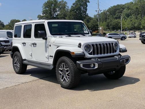2025 Jeep Wrangler Sahara