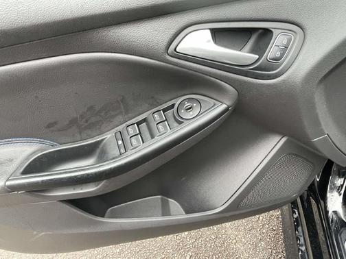 2017 Ford Focus RS Base